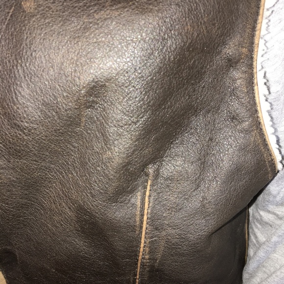 Leather and Sherpa vest from Limited - Picture 5 of 8